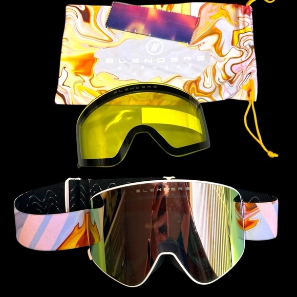 Blenders Aura Snow Googles - Picture 4 of 15